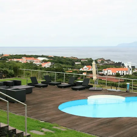 A Casa Do Ouvidor בית הארחה São Roque do Pico